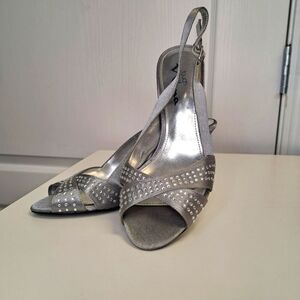 Nina Silver Gray Sparkle Peep Toe heels Sling Back